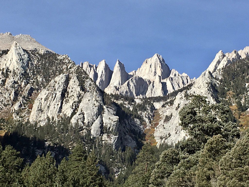 Un ‌desafío emocionante: la ascensión a Mount Whitney