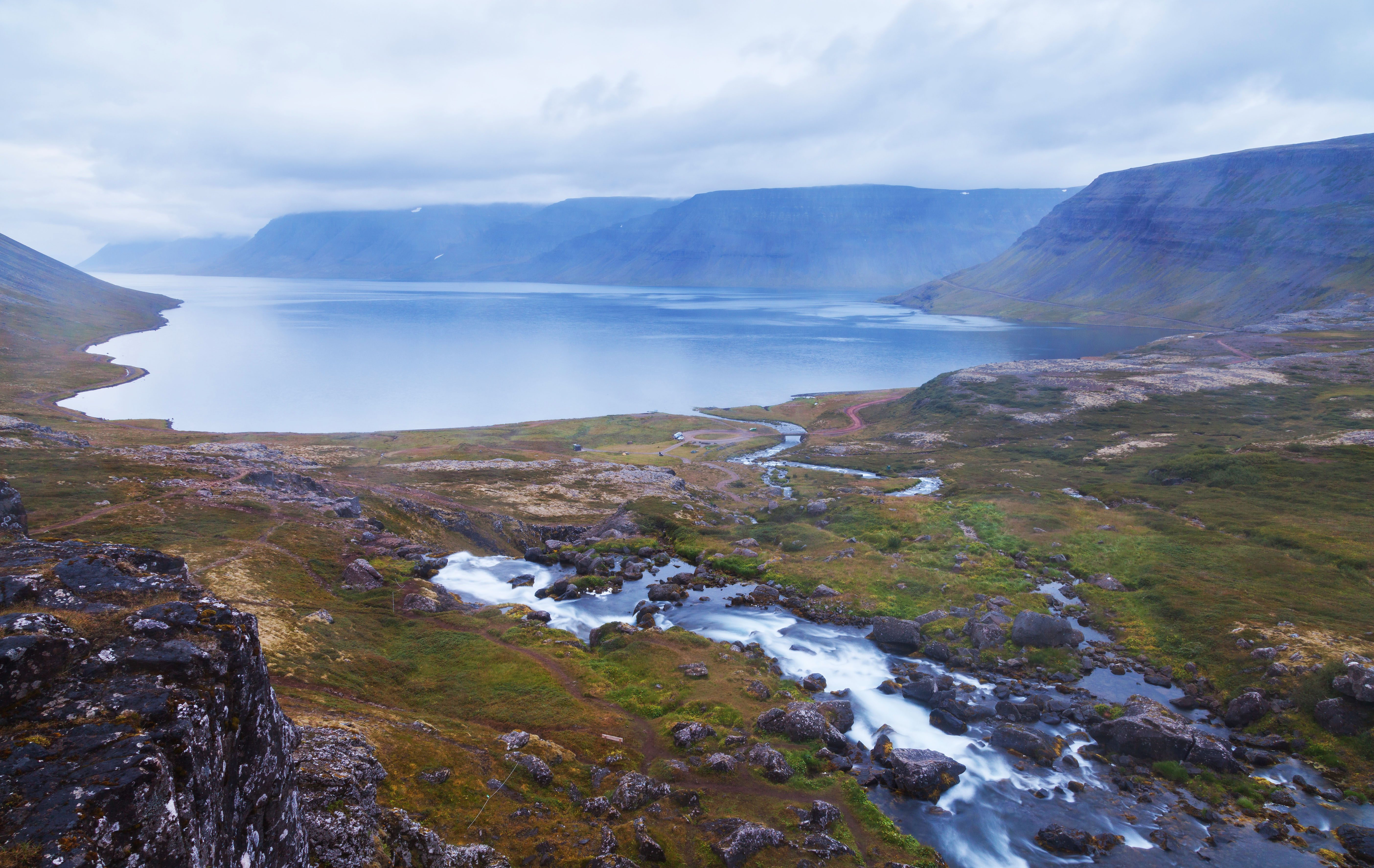 Sumérgete en la historia ‍y​ cultura de Islandia