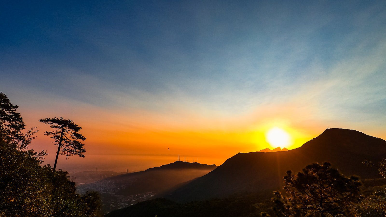 Senderismo de clase mundial en el Parque Estatal Mount San Jacinto